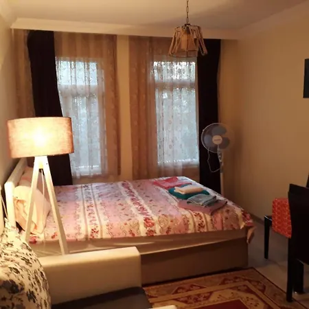 Hotel der Economy-Klasse Loca Istanbul